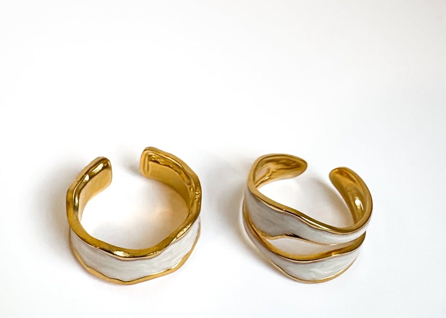 Double Cuffed Wave Ring in 18K Gold Plated Steel - Love and Lee Apparel