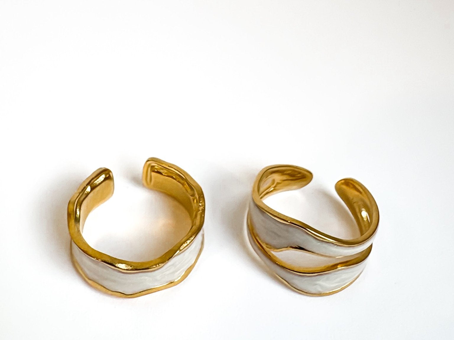 Double Cuffed Wave Ring in 18K Gold Plated Steel - Love and Lee Apparel