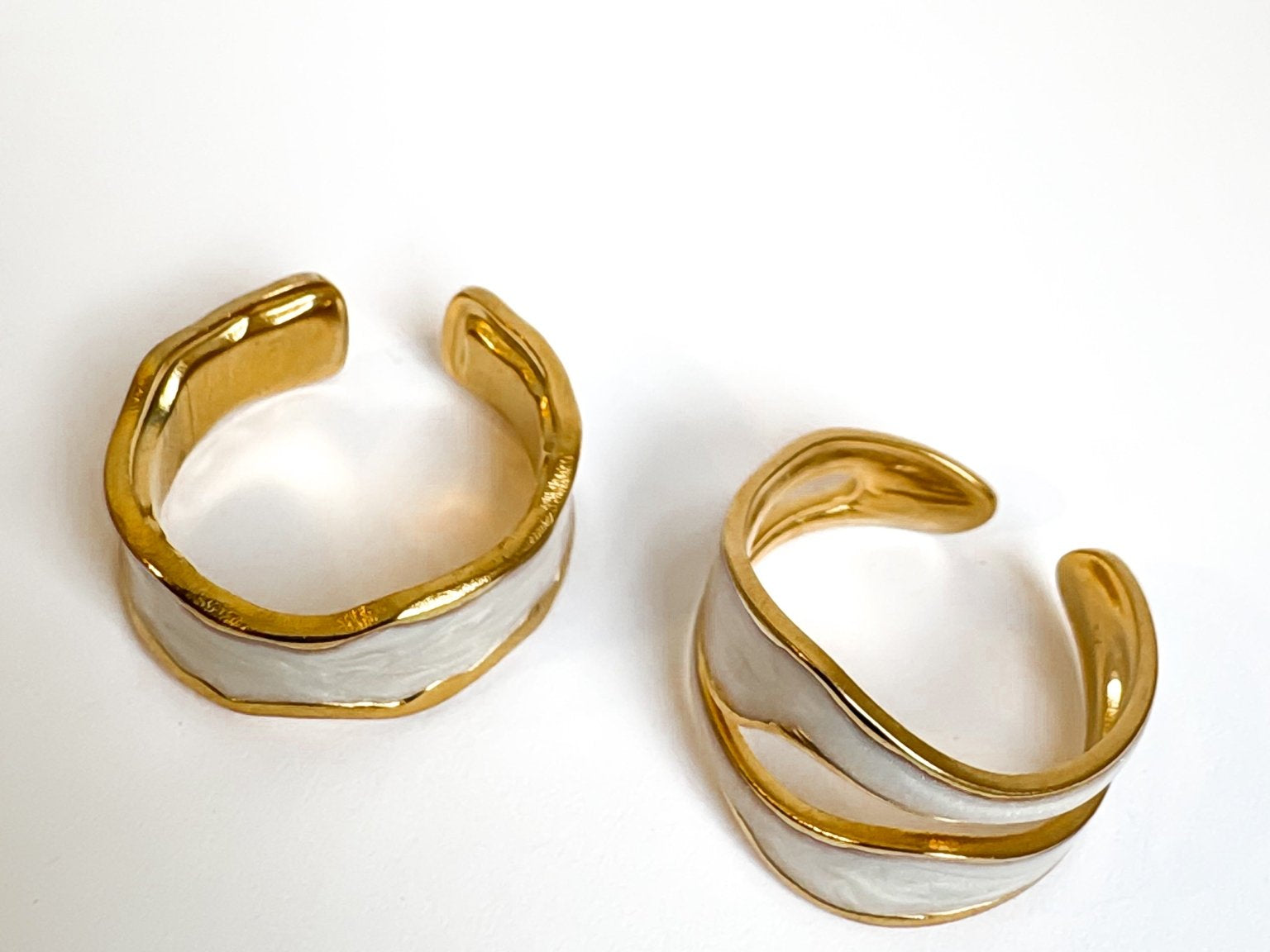 Double Cuffed Wave Ring in 18K Gold Plated Steel - Love and Lee Apparel