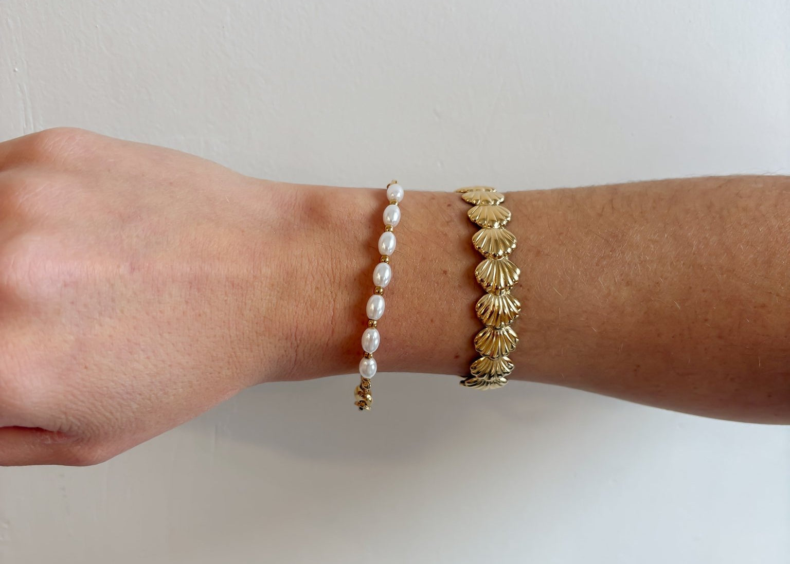 Mixed Chain Double Link and Pearl Bracelet 18K Gold Plated Steel - Love and Lee Apparel