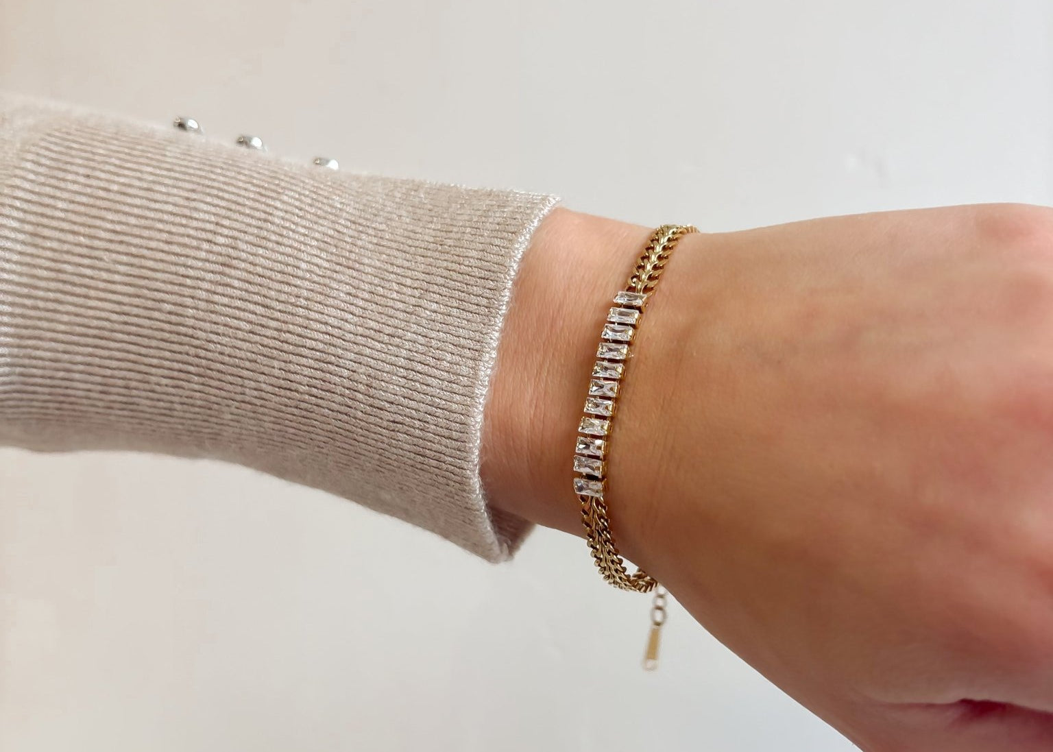 Tennis Bracelet with Braided Chain - links and Emerald Cut Rhinestones - 18K Gold Plated - Love and Lee Apparel