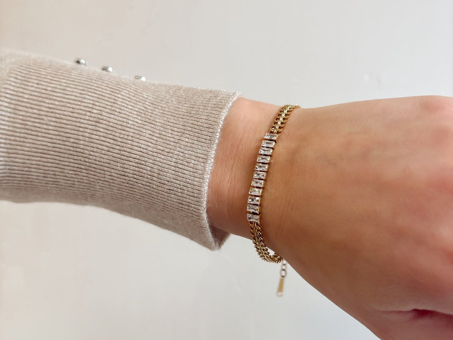 Tennis Bracelet with Braided Chain - links and Emerald Cut Rhinestones - 18K Gold Plated - Love and Lee Apparel