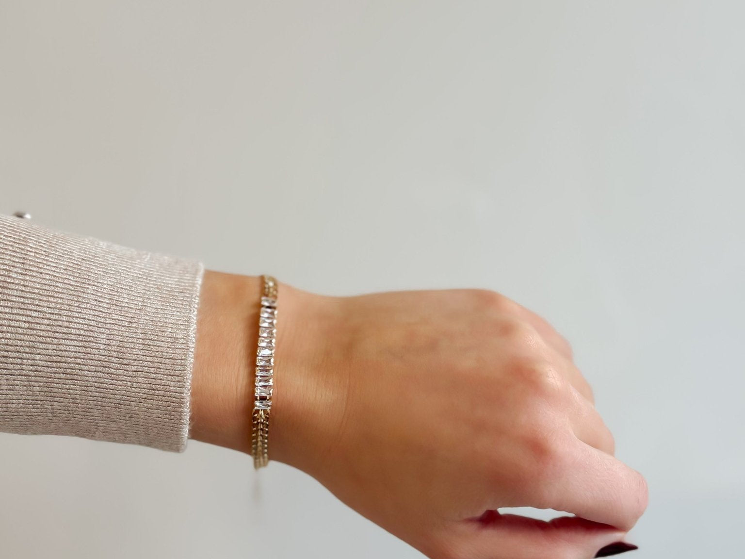 Tennis Bracelet with Braided Chain - links and Emerald Cut Rhinestones - 18K Gold Plated - Love and Lee Apparel