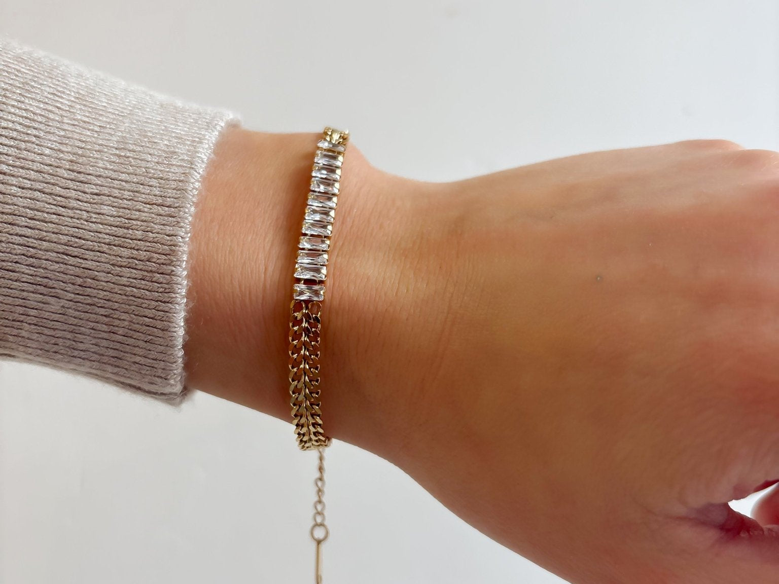 Tennis Bracelet with Braided Chain - links and Emerald Cut Rhinestones - 18K Gold Plated - Love and Lee Apparel