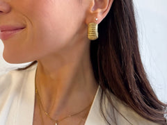 Ribbed Hoop Earrings 18K Gold Plated - Love and Lee Apparel