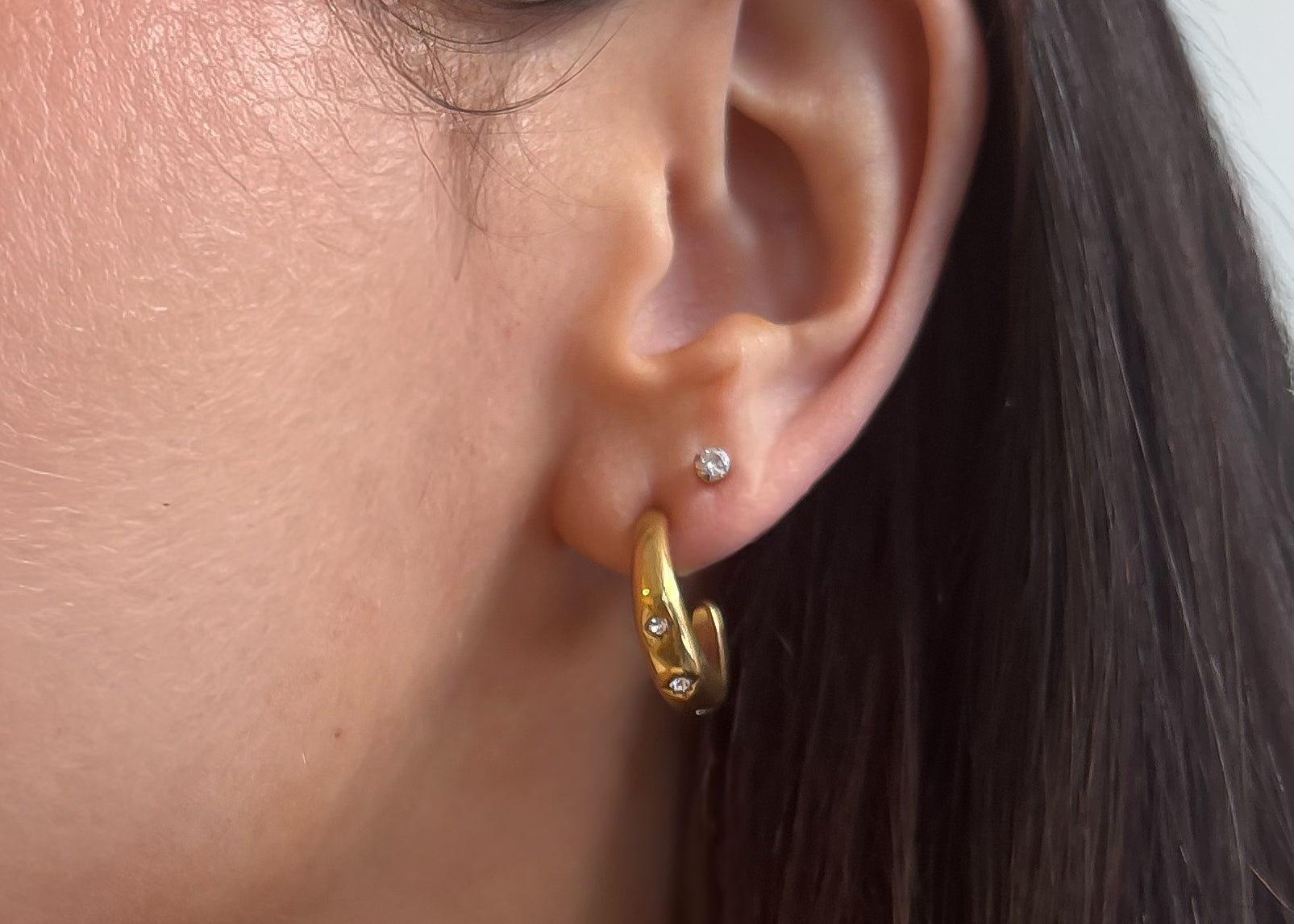 Starlight Crystal Detail Hoop Earrings 18K Gold Plated - Love and Lee Apparel