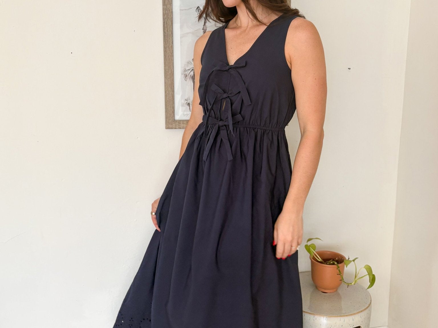 A European Summer Bow Tie Sleeveless Eyelet Hem Midi Dress in Navy - Love and Lee Apparel