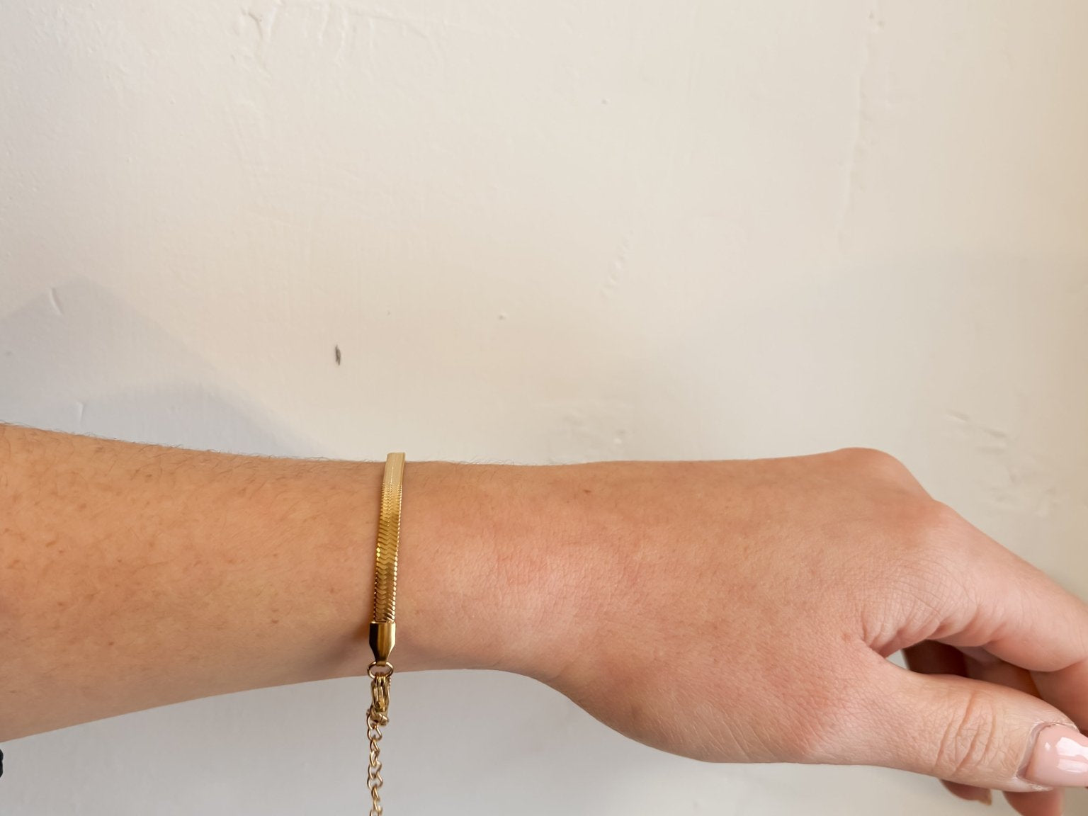Gold Flat Lay Snake Bracelet - 18K Gold Plated - Love and Lee Apparel