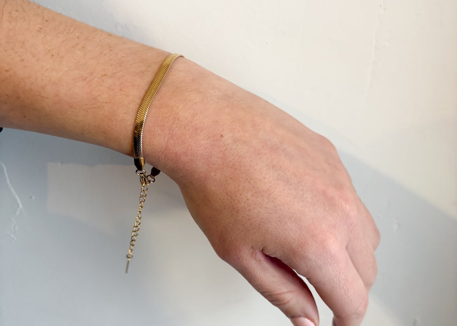 Gold Flat Lay Snake Bracelet - 18K Gold Plated - Love and Lee Apparel