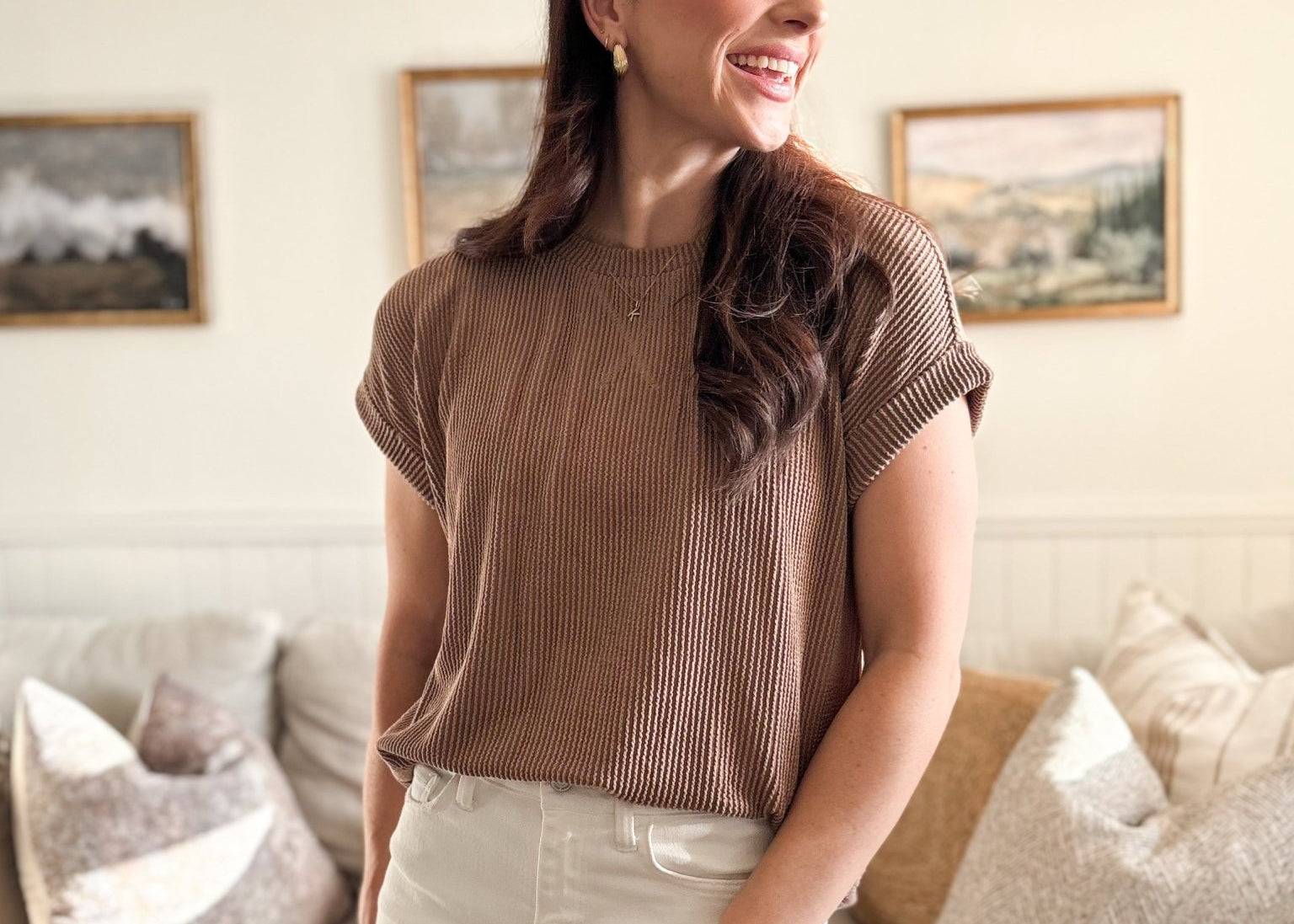 The Kennedy Ribbed Crew Neck Short Cuff Sleeve Knit Top - Love and Lee Apparel