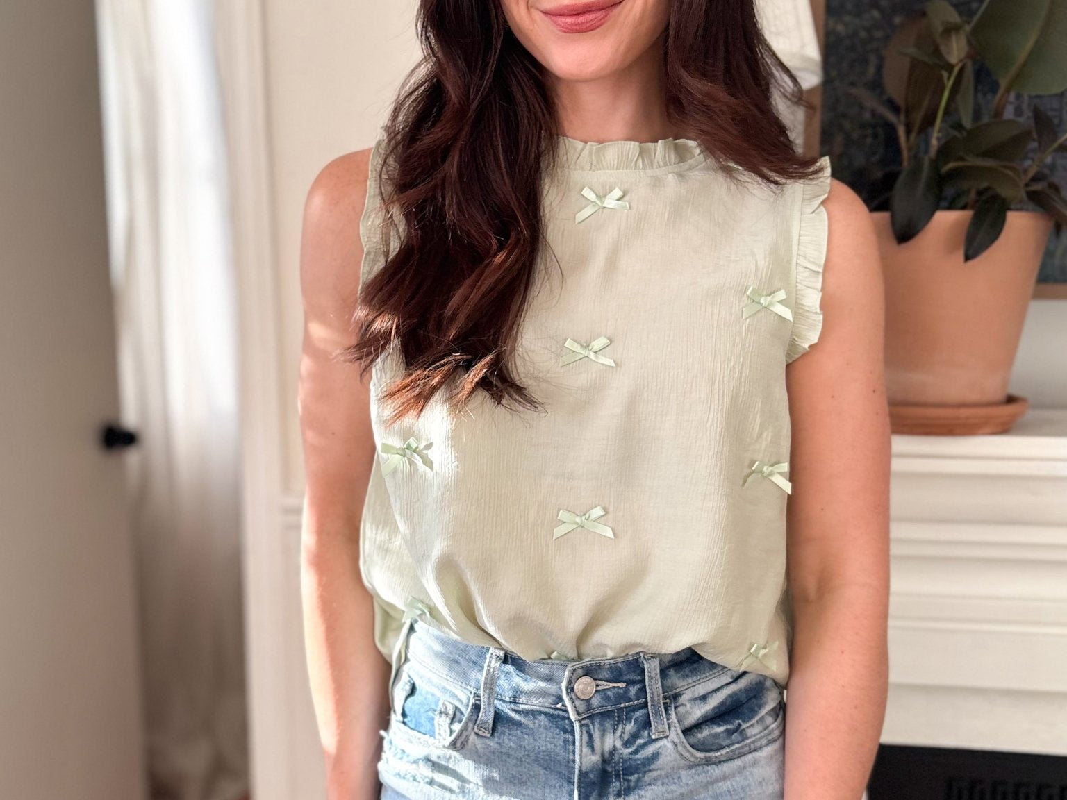 The Raelynn Ribbon Bow Pattern Ruffle Trim Sleeveless Top - Love and Lee Apparel