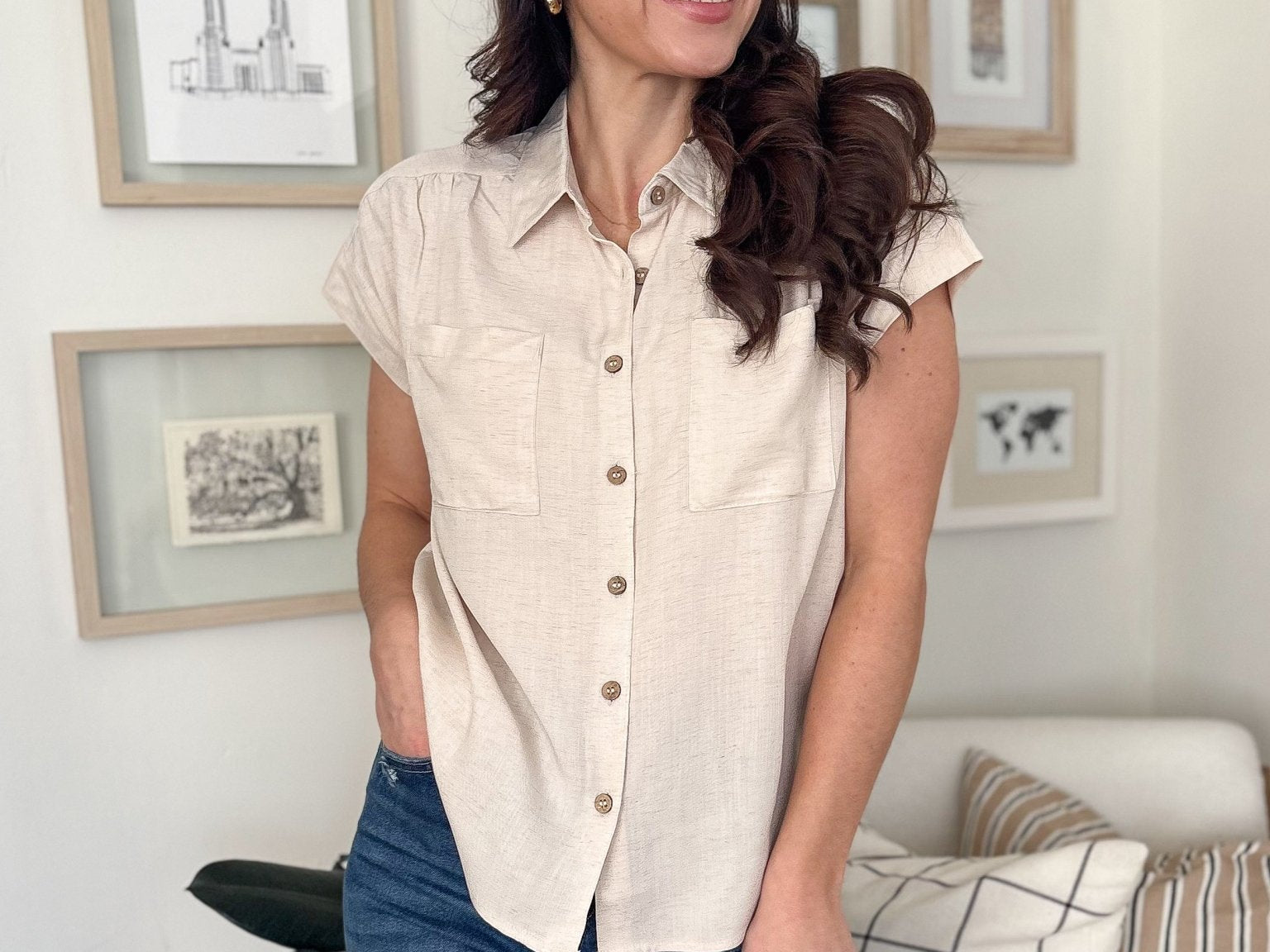 The Ollie Collared Ruched Shoulder Short Sleeve Blouse in Oatmeal - Love and Lee Apparel