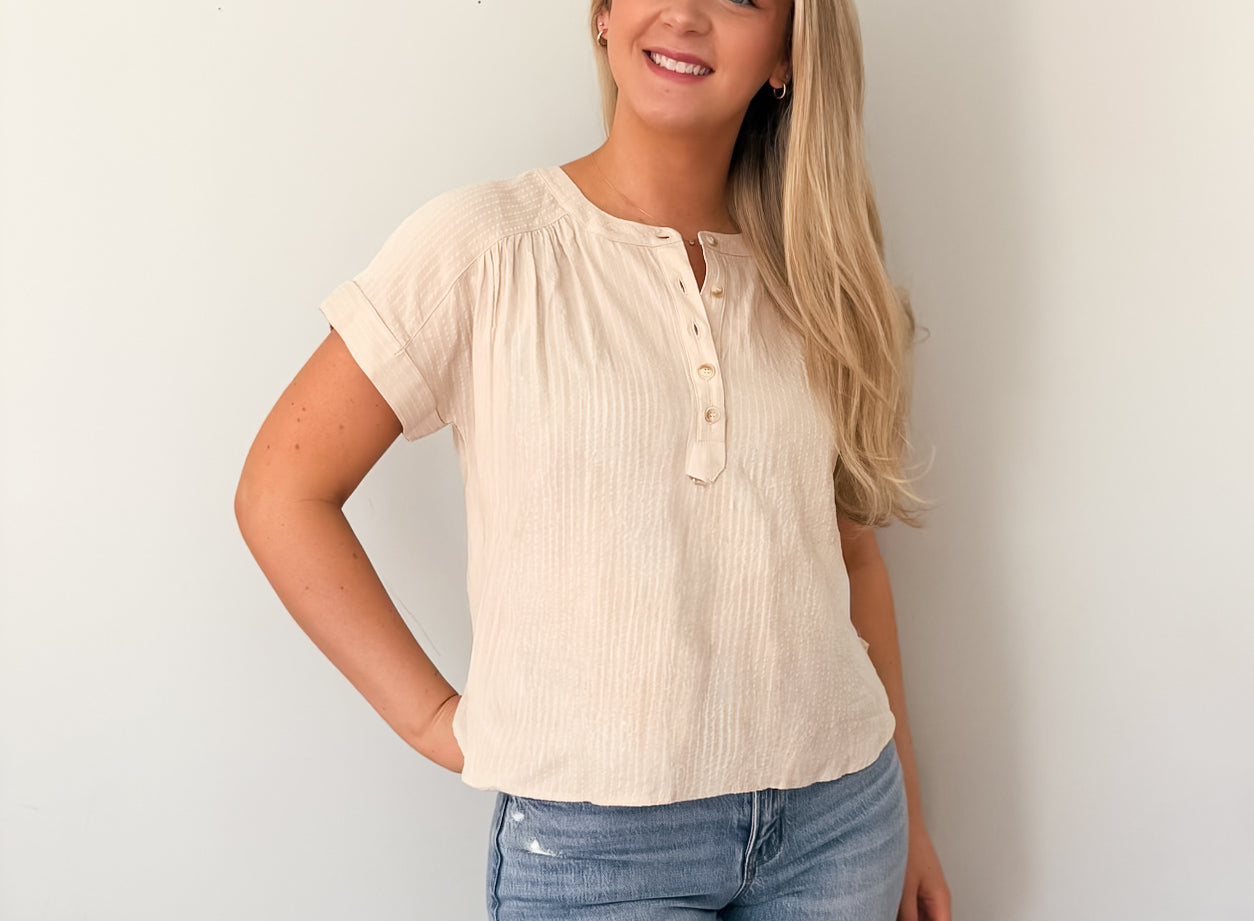 Rebecca Textured Short Sleeve Blouse - Love and Lee Apparel