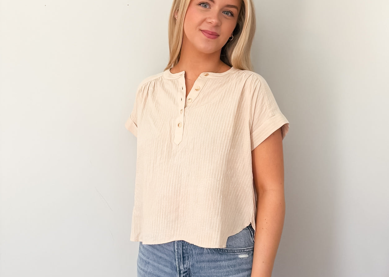 Rebecca Textured Short Sleeve Blouse - Love and Lee Apparel