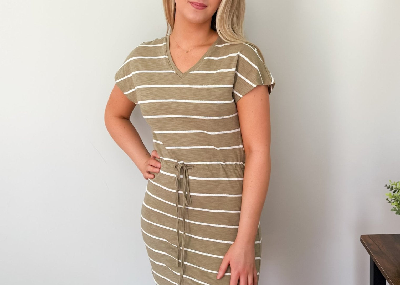 Summer Short Sleeve V - Neck Dress - Love and Lee Apparel