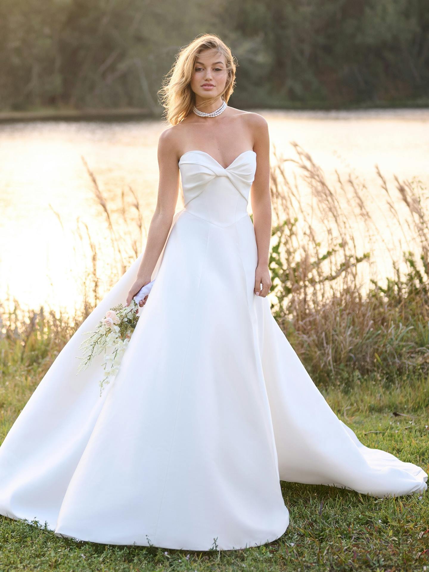 designer dresses montreal . . . . . #lacouturedor #dress #weddingdress #prom #fyp fyp canada montreal mtl designer laval fashion hautcouture couture event mtlafghanwedding dresses party promdresses newcollection EveningGowns TimelessElegance LuxuryDesigns
